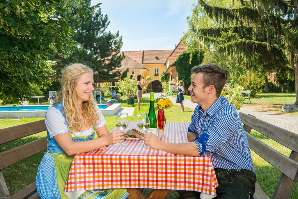 Winzerhof Familie Bogner Rohrendorf bei Krems Exterior foto